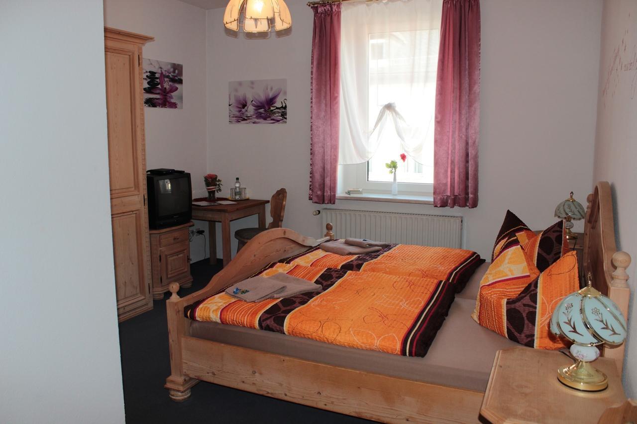 Hotel Stadt Pausa Room photo